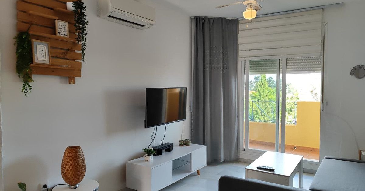 Apartamento en Planta Media en Fuengirola, Fuengirola, 9/12