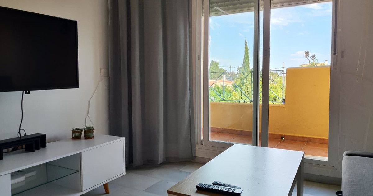 Apartamento en Planta Media en Fuengirola, Fuengirola, 10/12