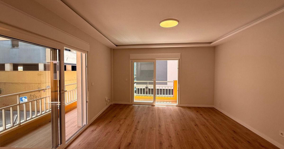 Квартира на среднем этаже в Fuengirola, Fuengirola, 2/12