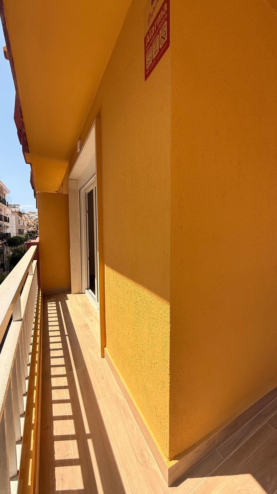 Квартира на среднем этаже в Fuengirola, Fuengirola, 3/12