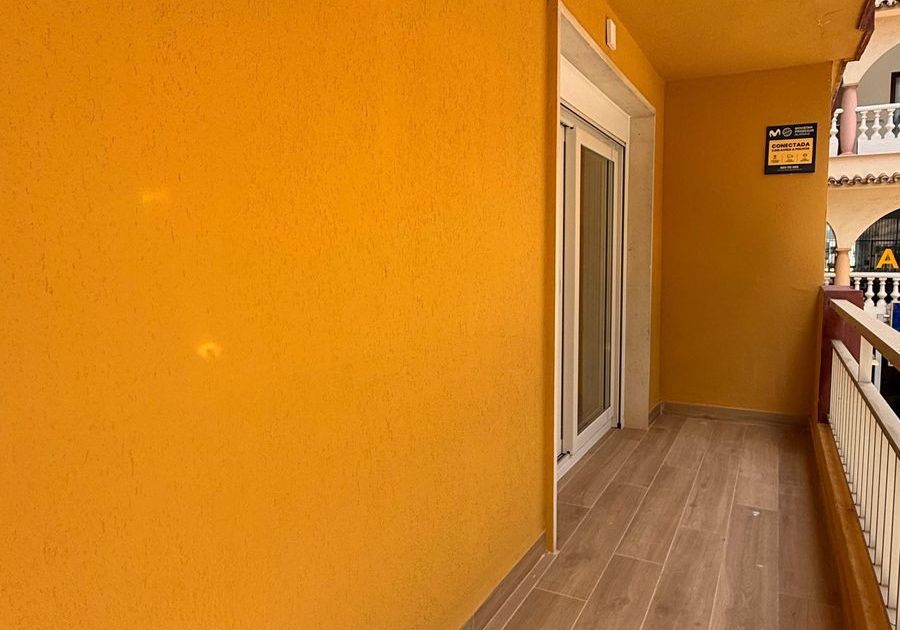 Квартира на среднем этаже в Fuengirola, Fuengirola, 9/12