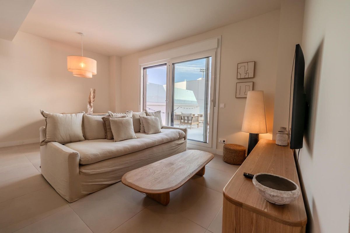Penthouse in Estepona, Estepona, 1/12