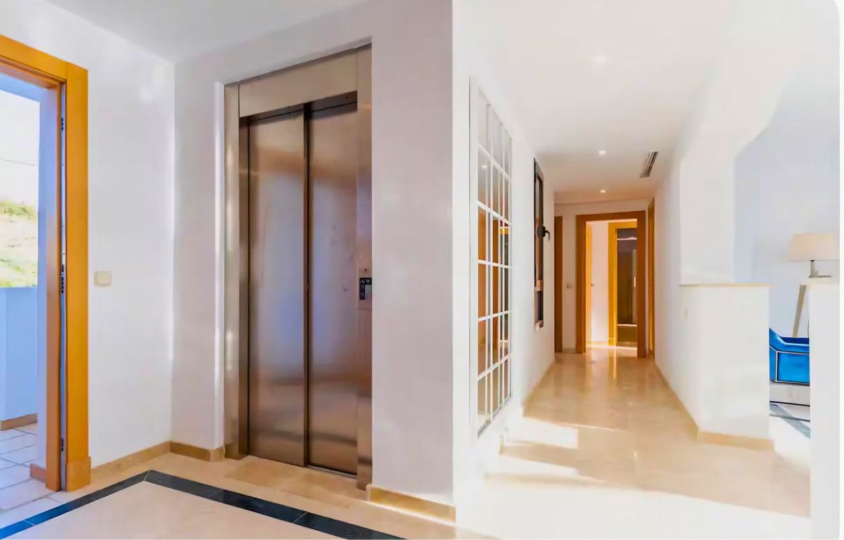 Penthouse in Casares Playa, Casares Playa, 4/12