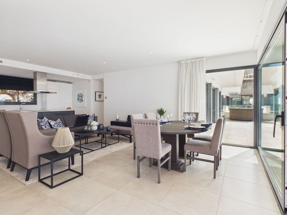 Erdgeschoss-Wohnung in Estepona, Estepona, 3/12