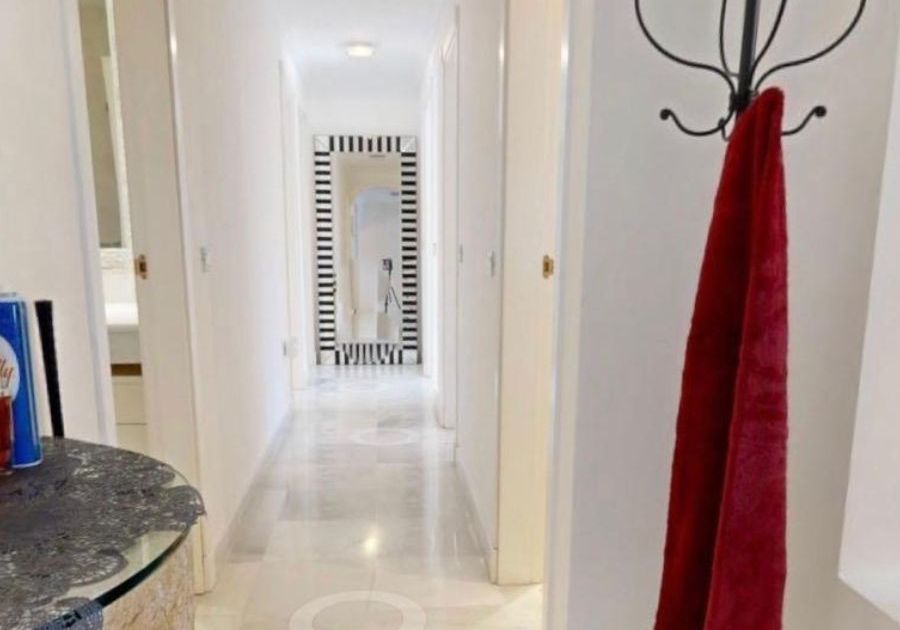 Ground Floor Apartment in Estepona, Estepona, 12/12