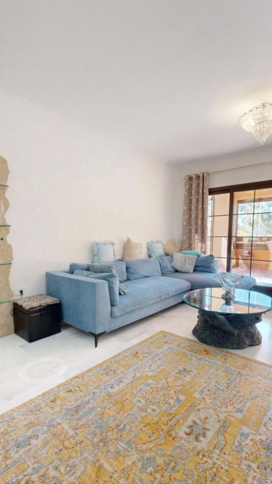Ground Floor Apartment in Estepona, Estepona, 6/12