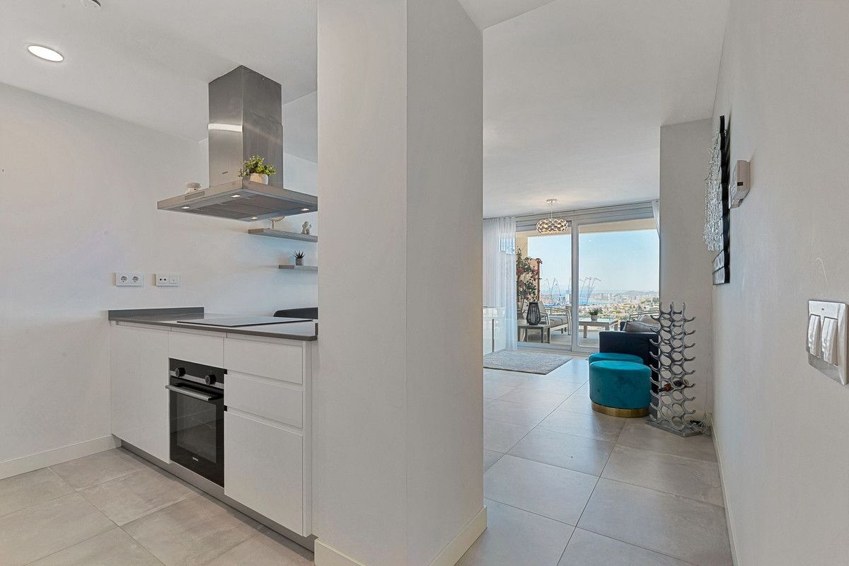 Apartamento en Planta Media en Fuengirola, Fuengirola, 3/12