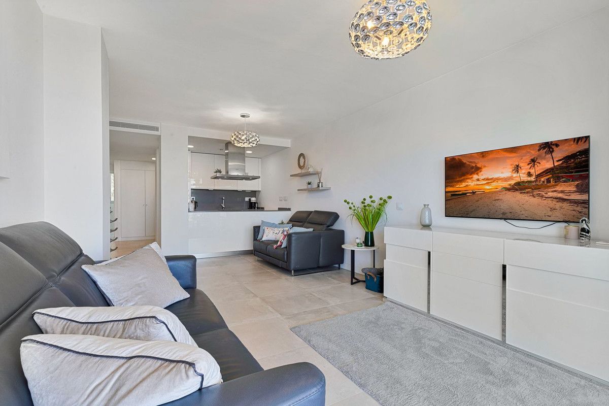 Apartamento en Planta Media en Fuengirola, Fuengirola, 8/12
