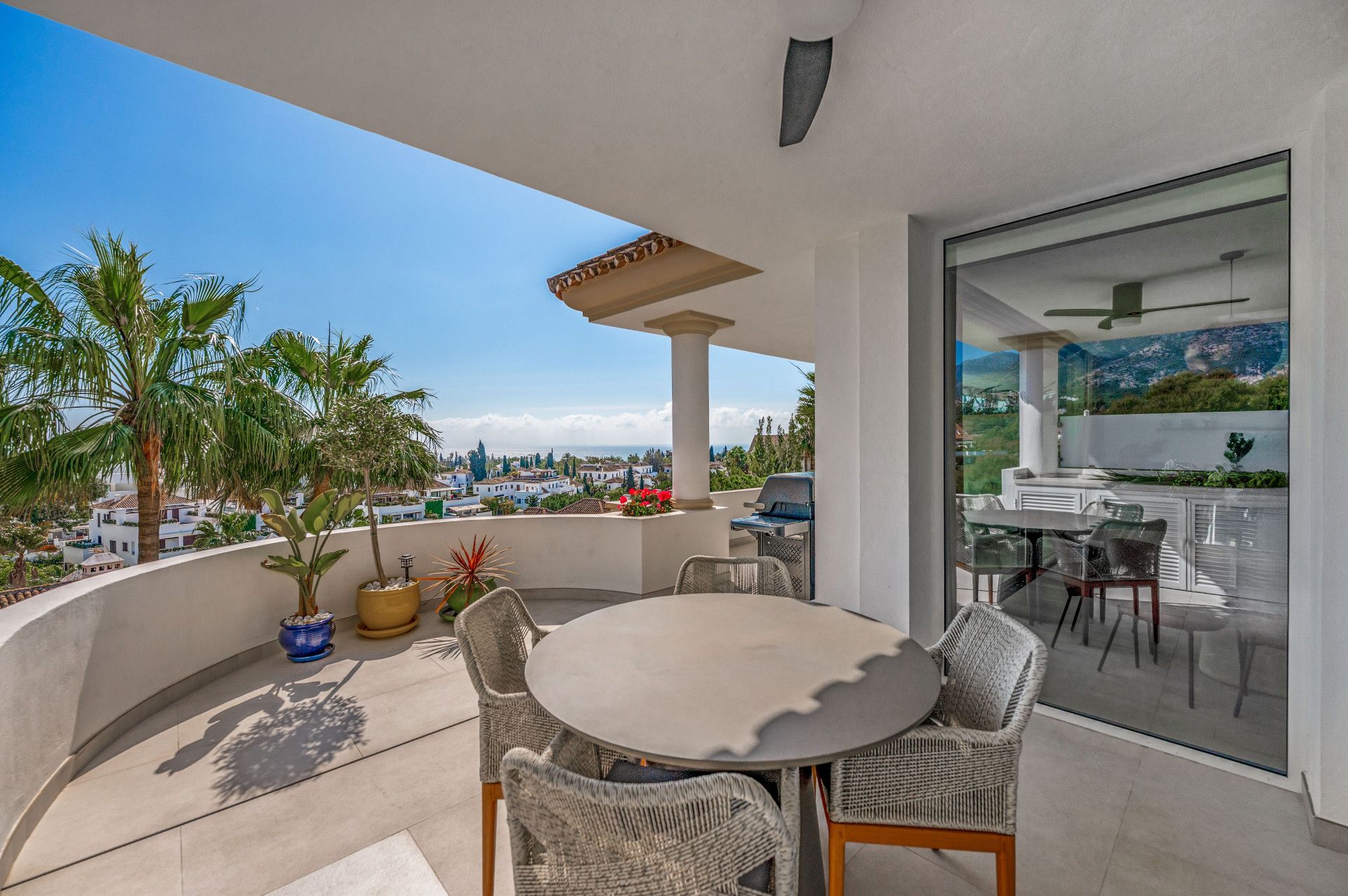 Duplex Penthouse in Marbella Golden Mile, Monte Paraiso, Marbella Golden Mile, 11/12