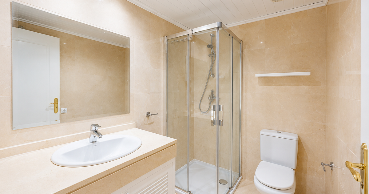 Apartment in Benahavis, Los Arqueros, Benahavis, 10/12