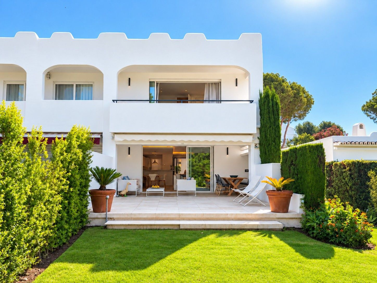 Town House in Nueva Andalucia, Peñablanca, Nueva Andalucia, 1/12