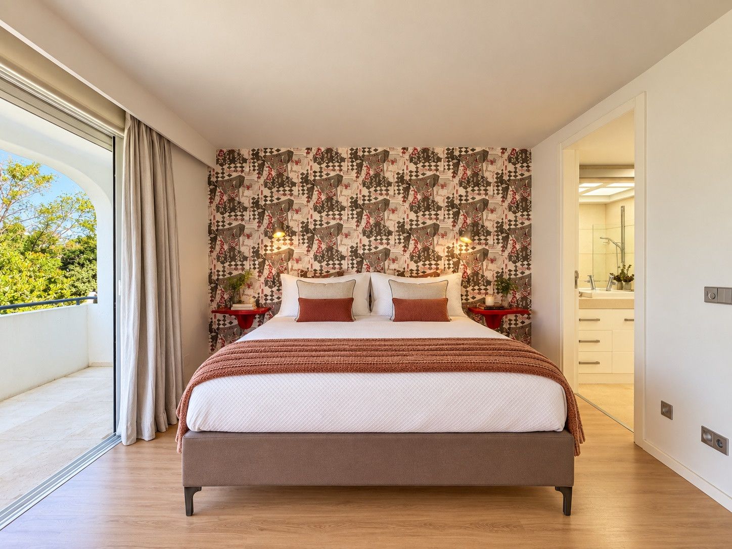 Town House in Nueva Andalucia, Peñablanca, Nueva Andalucia, 4/12