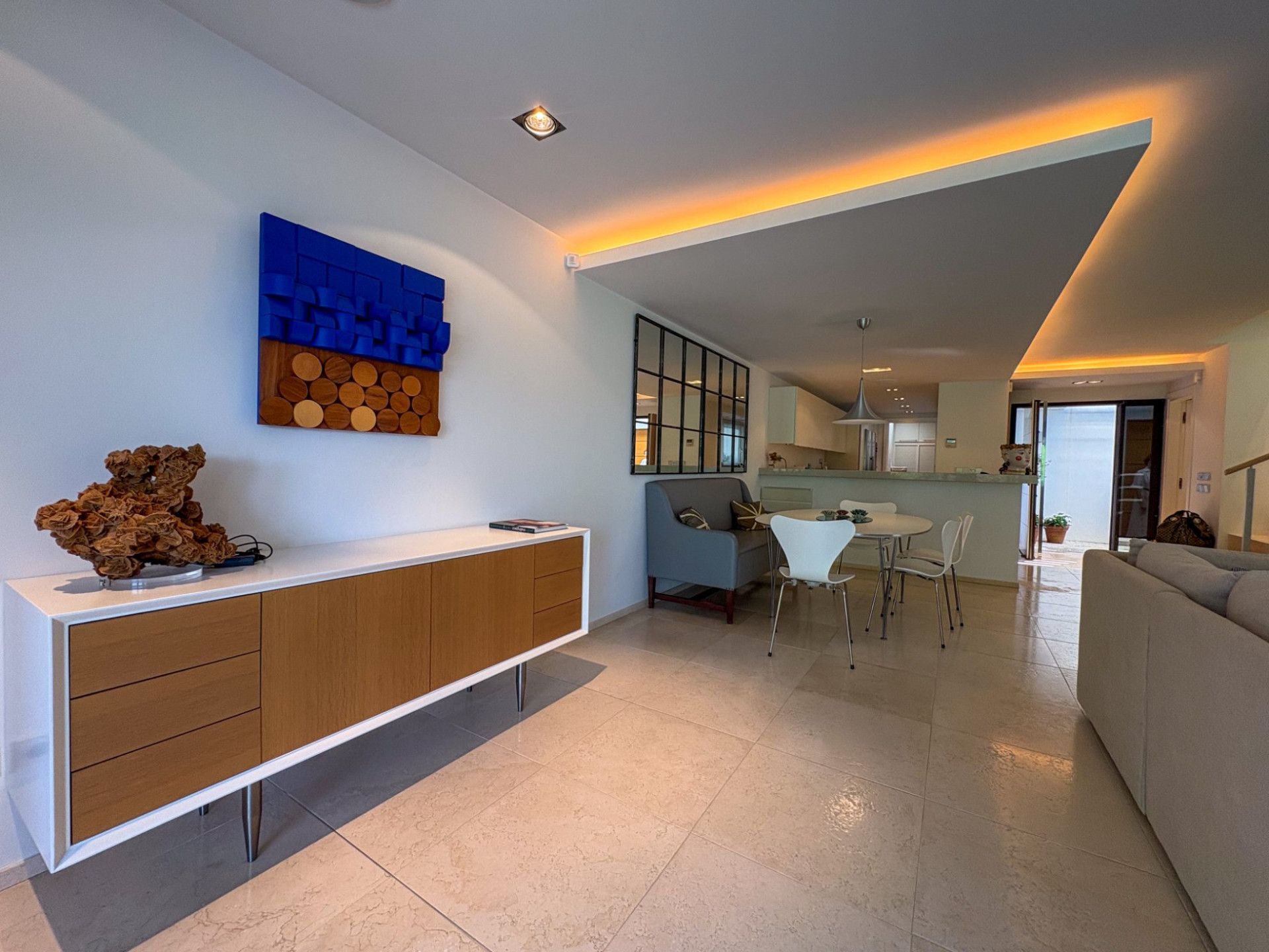 Town House in Nueva Andalucia, Peñablanca, Nueva Andalucia, 6/12