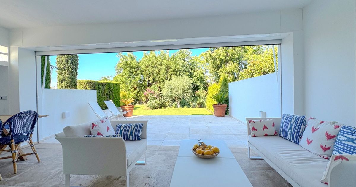 Town House in Nueva Andalucia, Peñablanca, Nueva Andalucia, 9/12