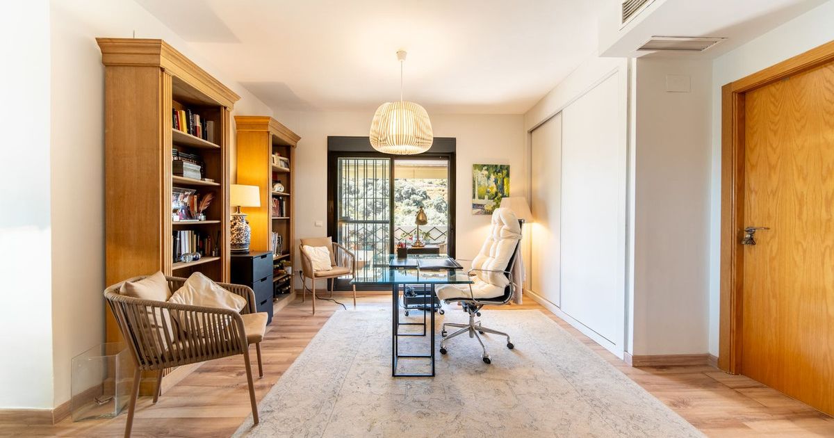Penthouse in La Cala Hills, La Cala Hills, 4/12
