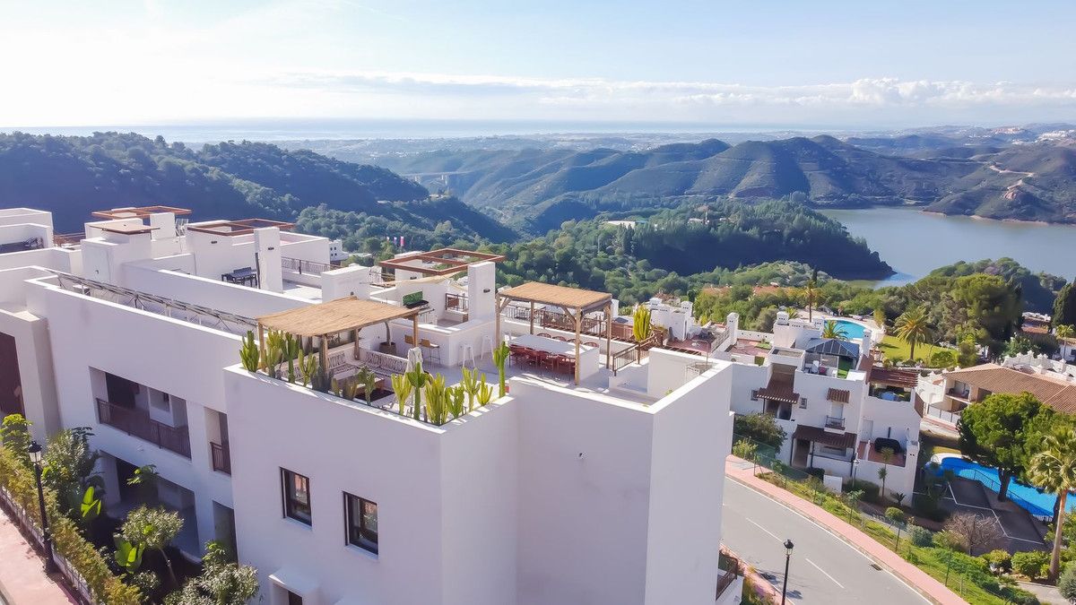Penthouse in Istán, Istán, 8/12