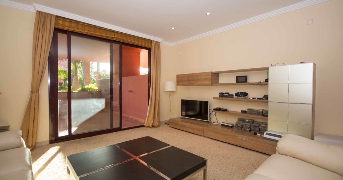 Apartamento en Planta Baja en New Golden Mile, New Golden Mile, 3/12