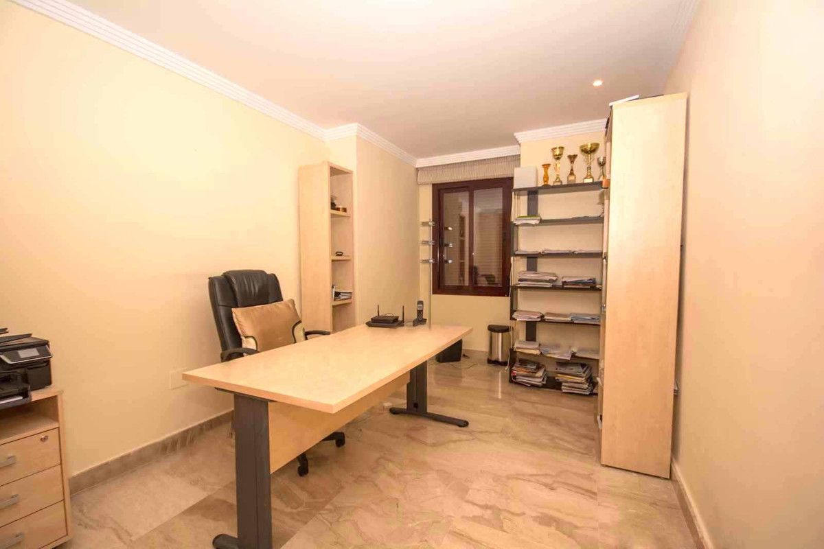 Apartamento en Planta Baja en New Golden Mile, New Golden Mile, 7/12