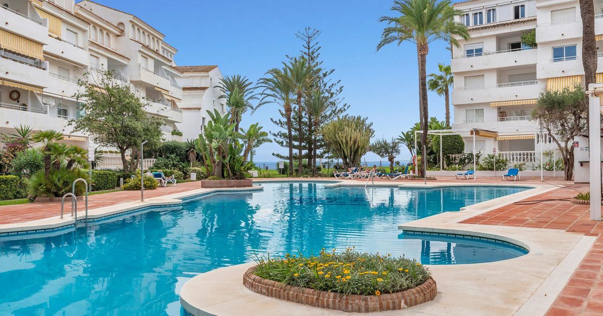 Top Floor Apartment in Marbesa, Marbesa, 1/12