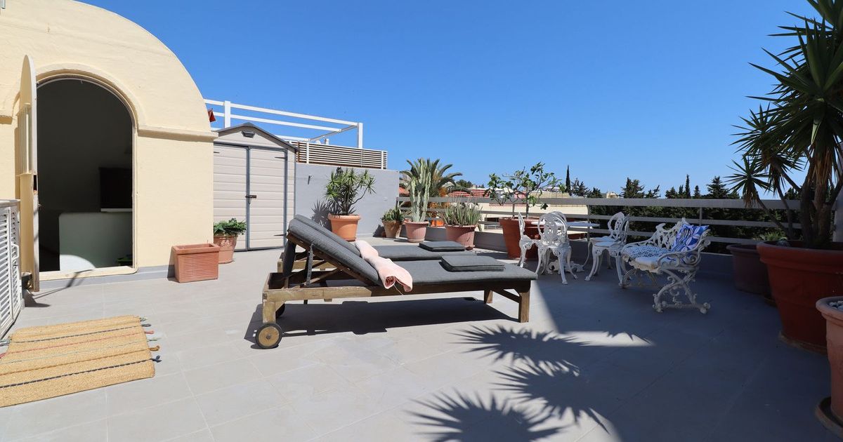 Дуплекс-пентхаус в Marbella, Marbella, 5/12