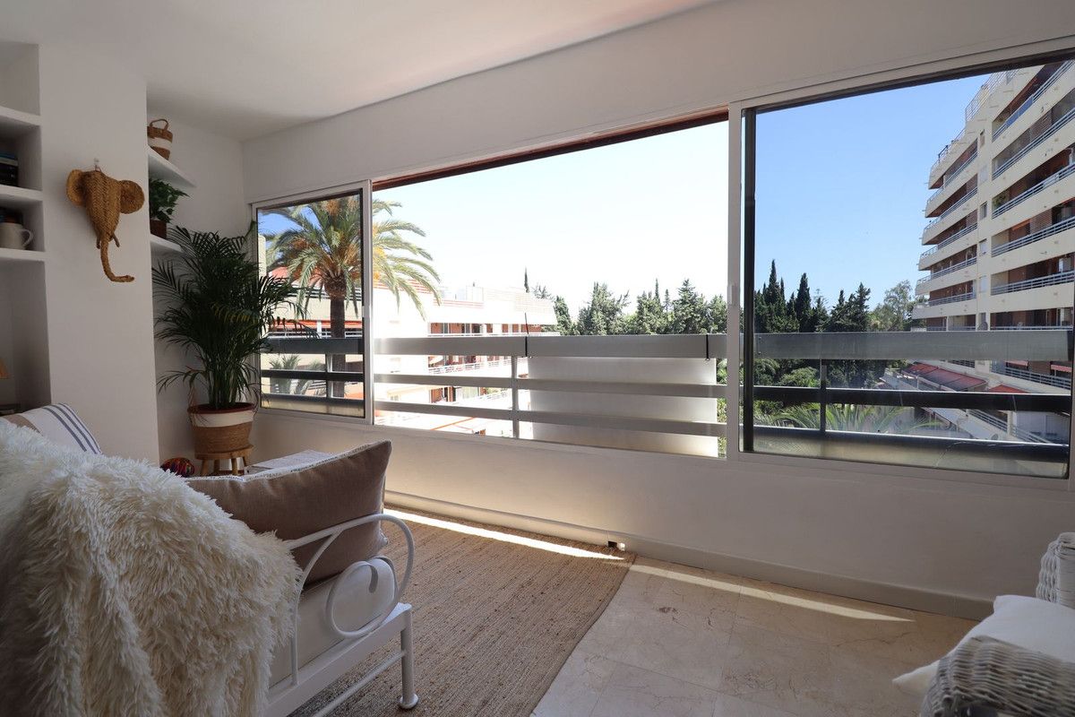 Дуплекс-пентхаус в Marbella, Marbella, 6/12