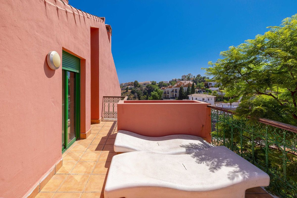 Top Floor Apartment in Fuengirola, Fuengirola, 9/12