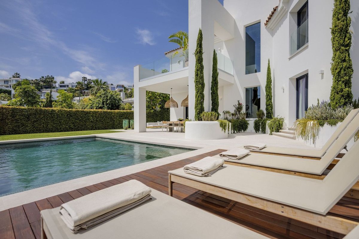 Detached Villa in Atalaya, Atalaya, 1/12