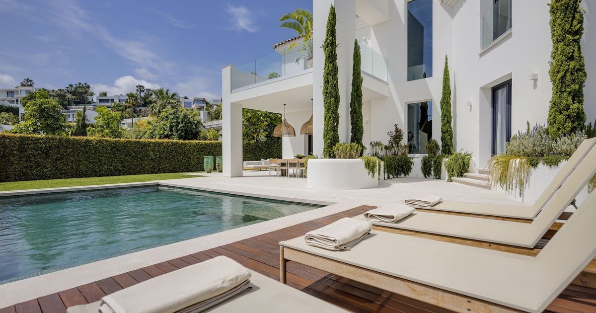 Detached Villa in Atalaya, Atalaya, 1/12