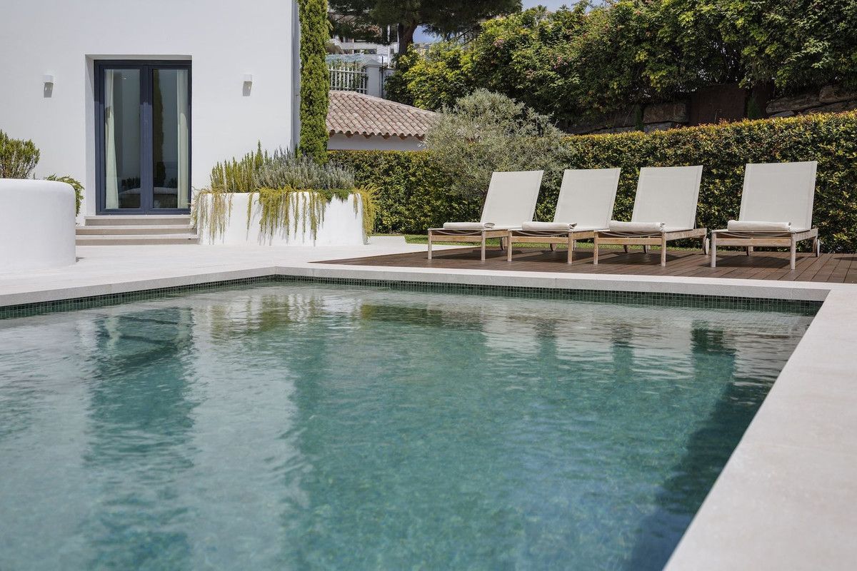 Detached Villa in Atalaya, Atalaya, 2/12