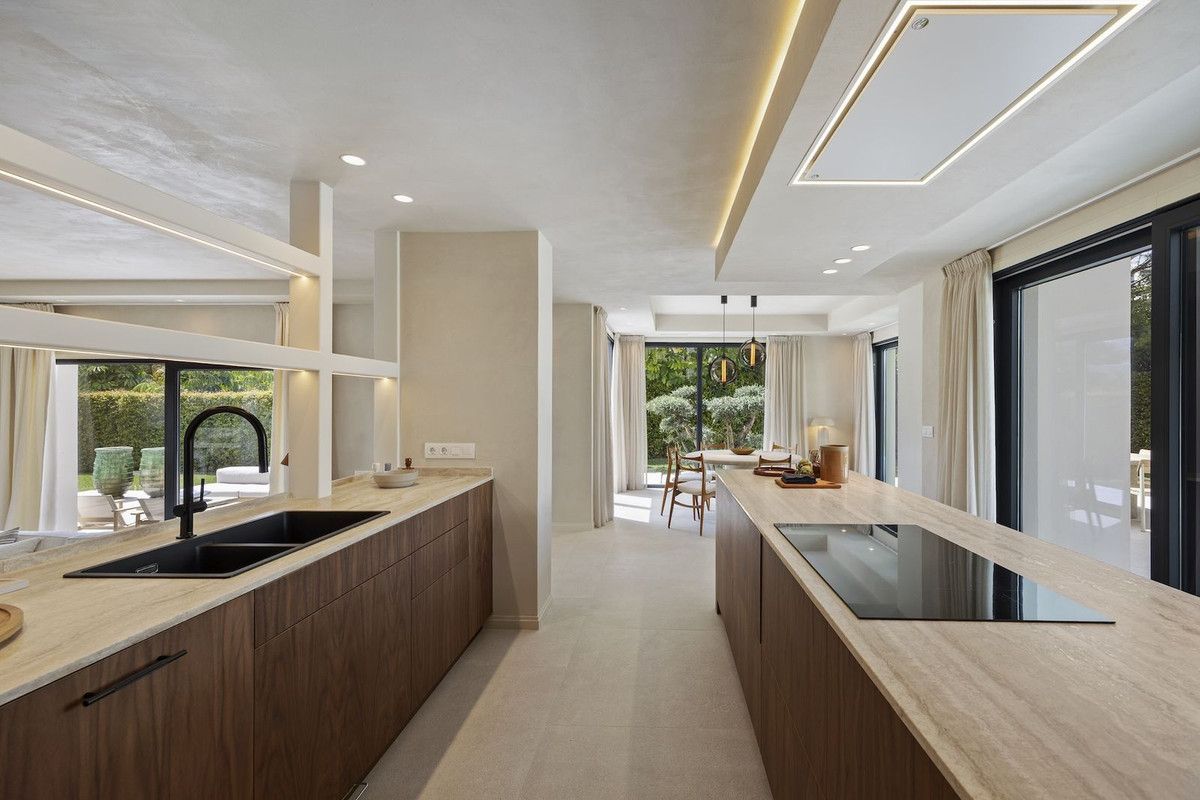 Detached Villa in Atalaya, Atalaya, 11/12