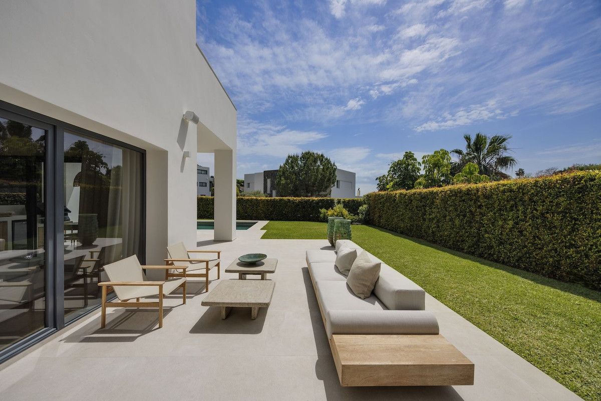 Detached Villa in Atalaya, Atalaya, 4/12