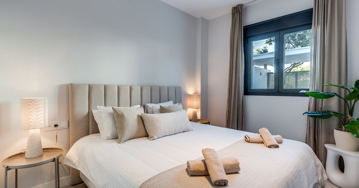 Apartamento en planta baja en Estepona, Estepona, 6/12