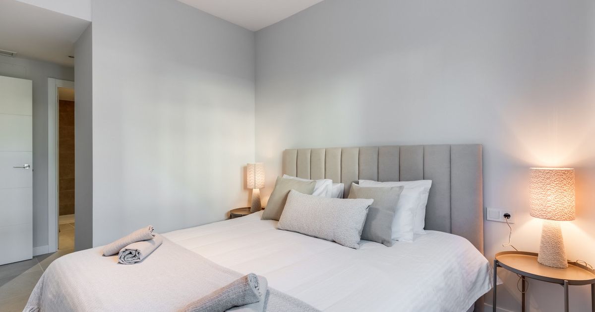 Apartamento en planta baja en Estepona, Estepona, 7/12