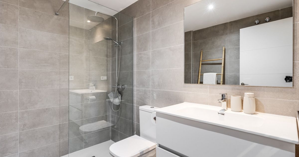 Apartamento en planta baja en Estepona, Estepona, 8/12