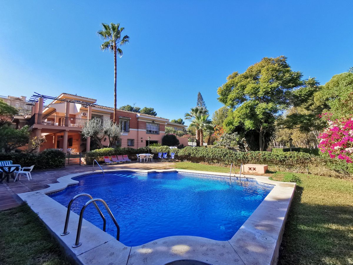 Vrijstaande Villa in Torremolinos, Torremolinos, 1/12