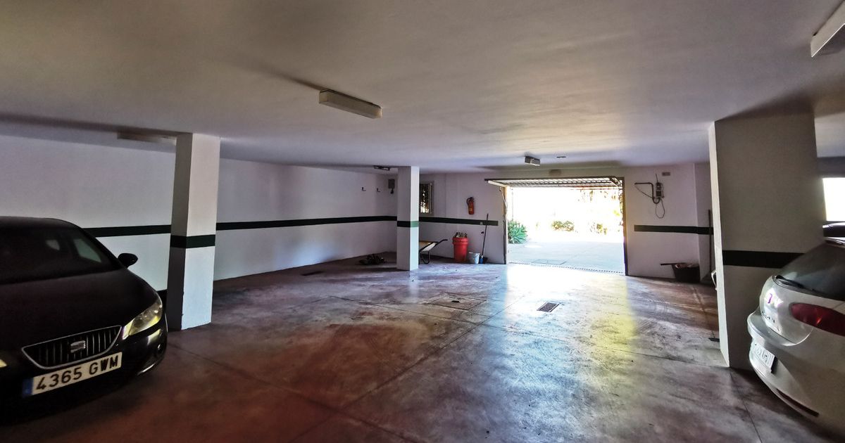 Vrijstaande Villa in Torremolinos, Torremolinos, 12/12
