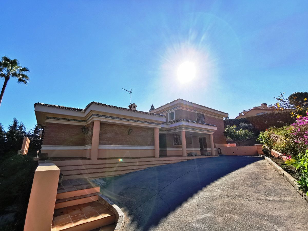 Vrijstaande Villa in Torremolinos, Torremolinos, 3/12