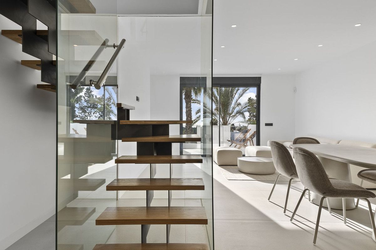 Penthouse Duplex w El Paraiso, El Paraiso, 11/12