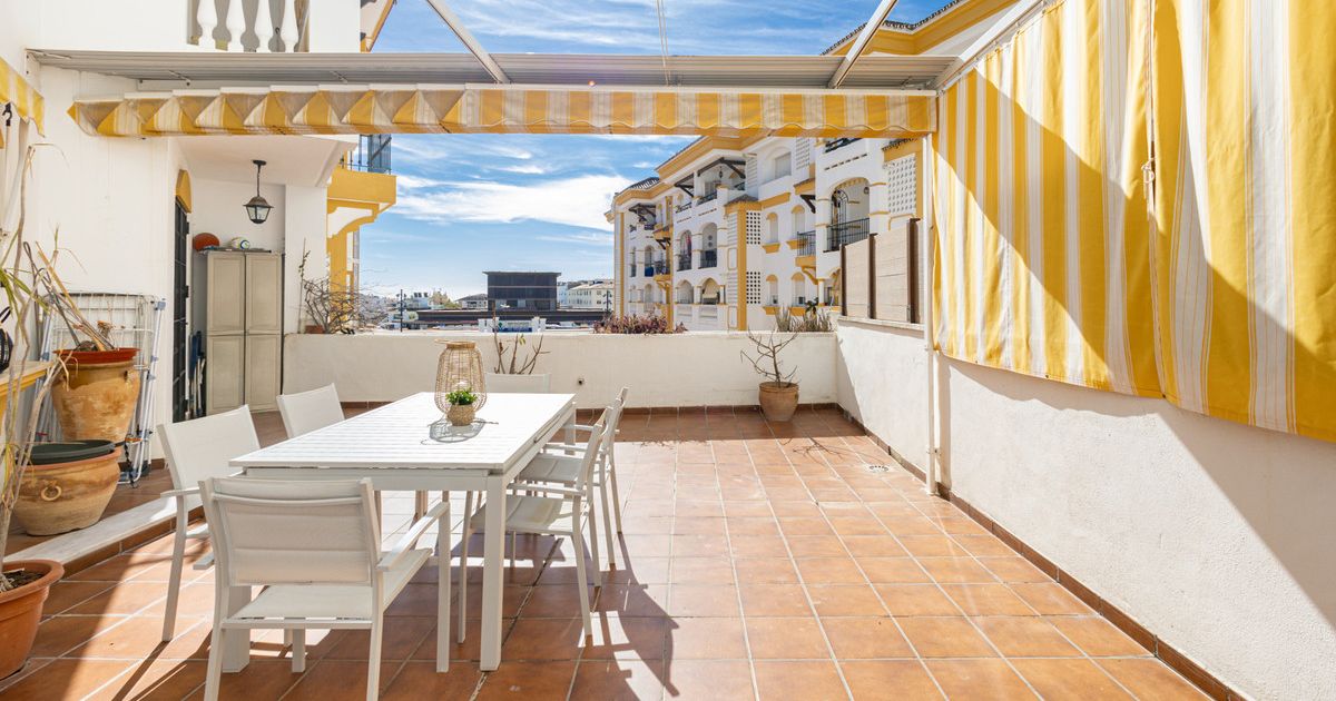 Middle Floor Apartment in Marbella, Marbella, 2/12