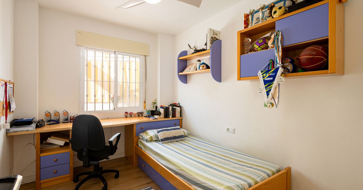 Middle Floor Apartment in Marbella, Marbella, 11/12