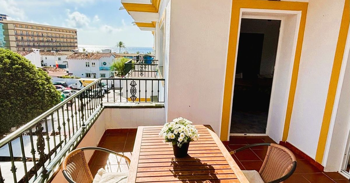 Middle Floor Apartment in La Cala de Mijas, La Cala de Mijas, 1/12