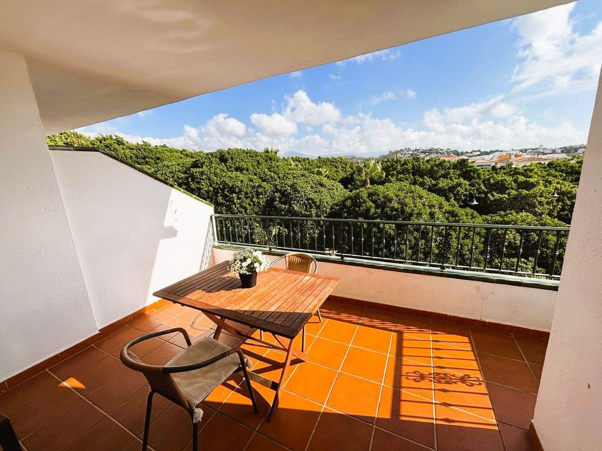 Middle Floor Apartment in La Cala de Mijas, La Cala de Mijas, 3/12