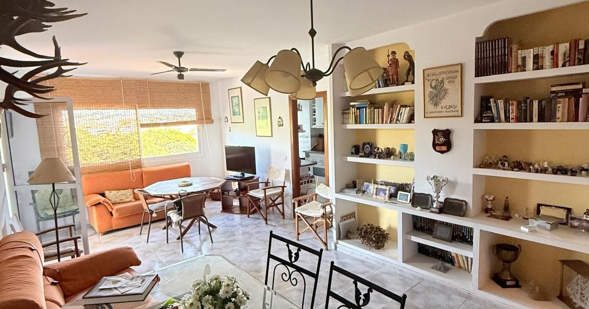 Middle Floor Apartment in La Cala de Mijas, La Cala de Mijas, 8/12