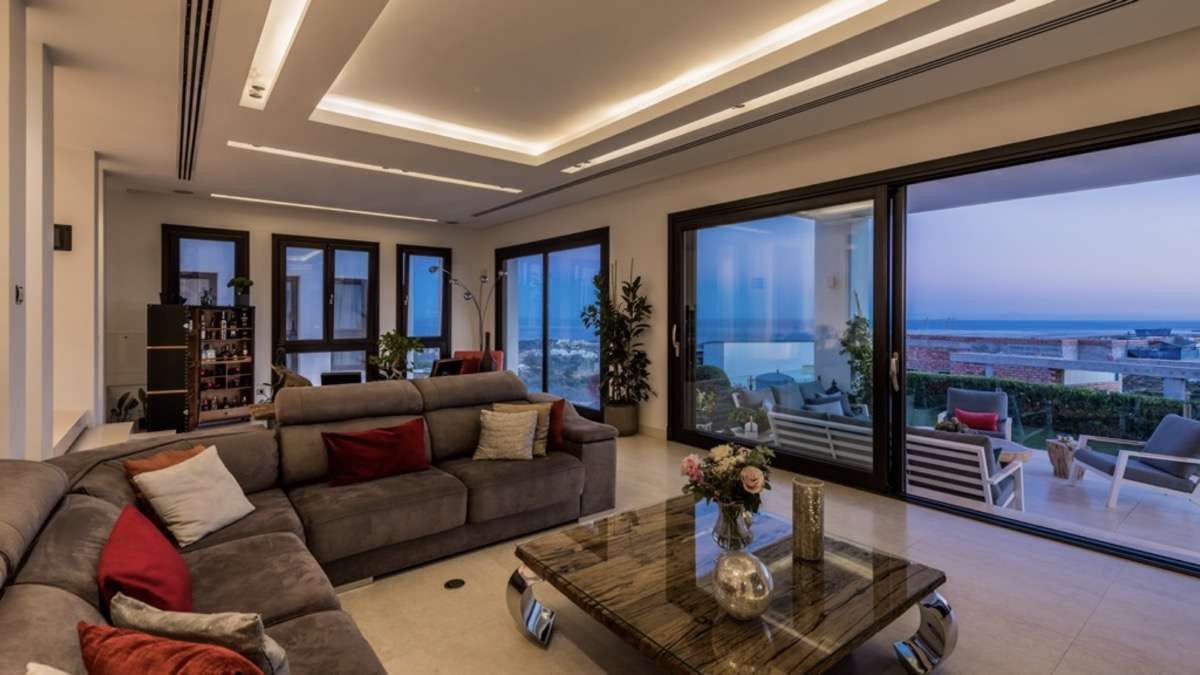 Villa in Marbella, Marbella, 3/12