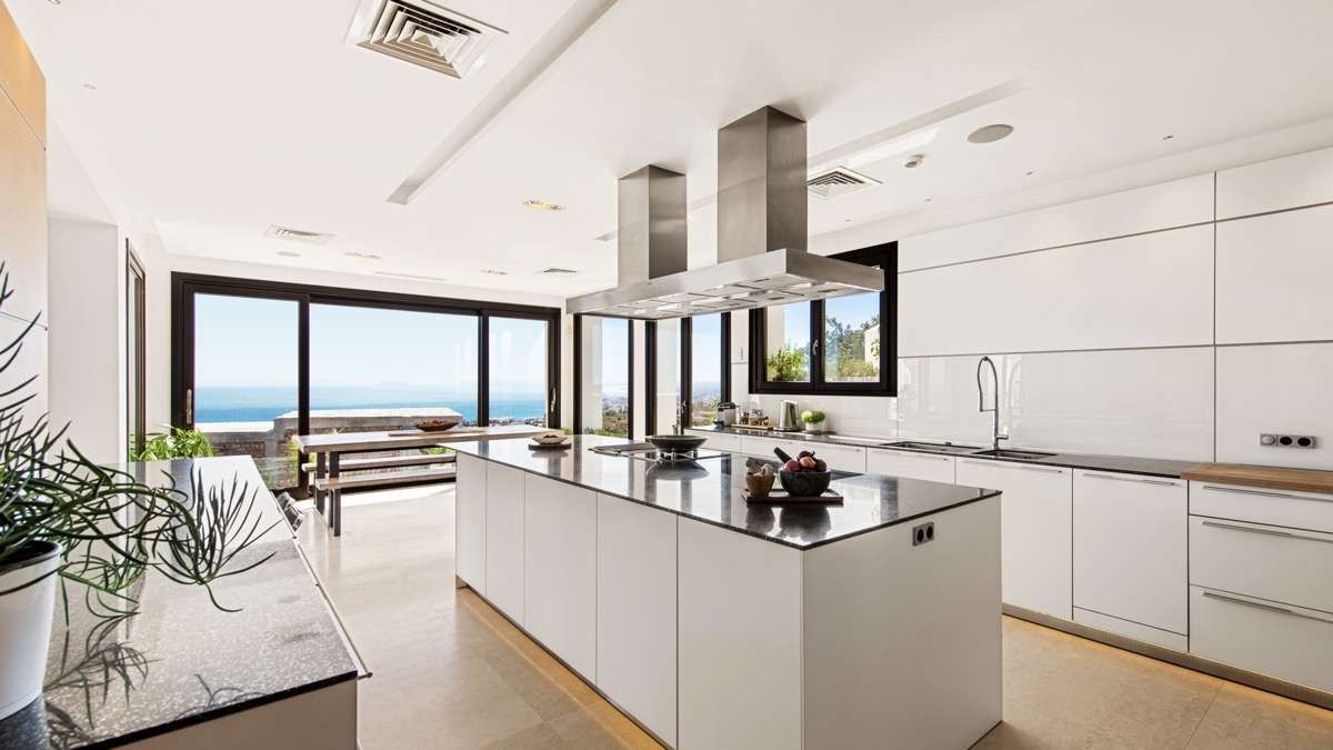 Villa in Marbella, Marbella, 7/12