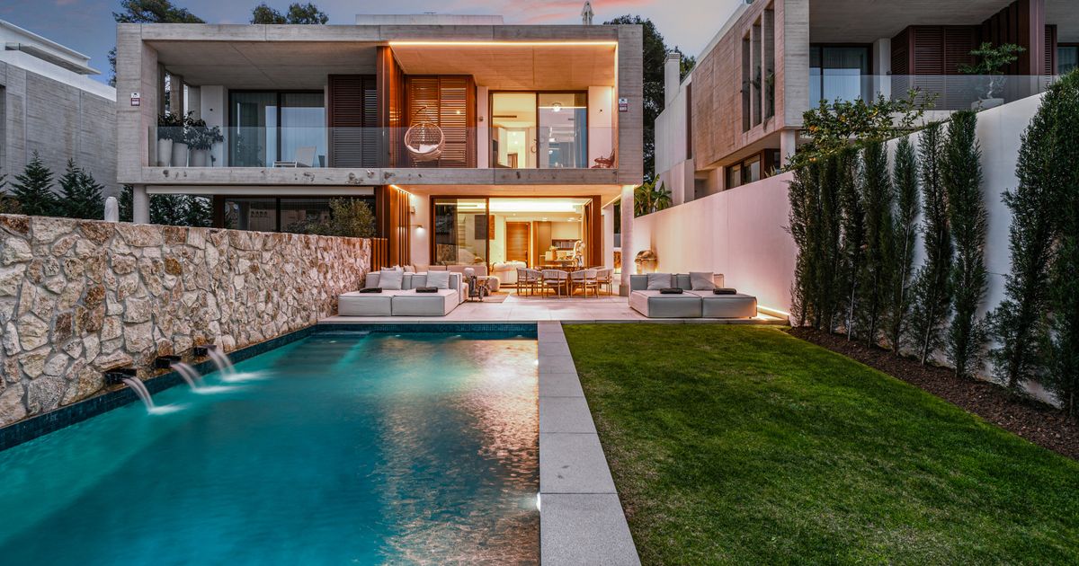 Semi Detached House in Marbella Golden Mile, The Collection, Marbella Golden Mile, 1/12