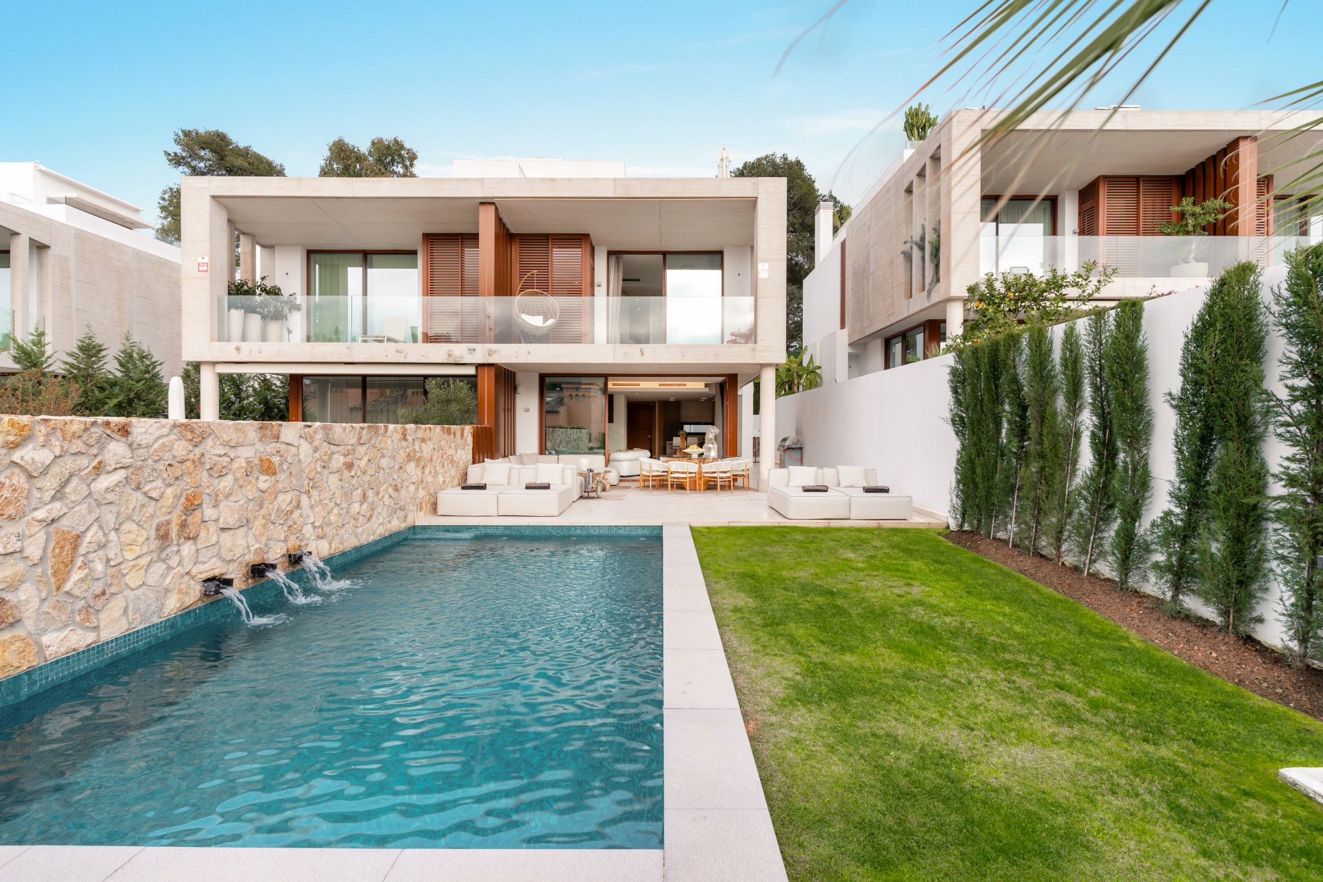 Semi Detached House in Marbella Golden Mile, The Collection, Marbella Golden Mile, 2/12
