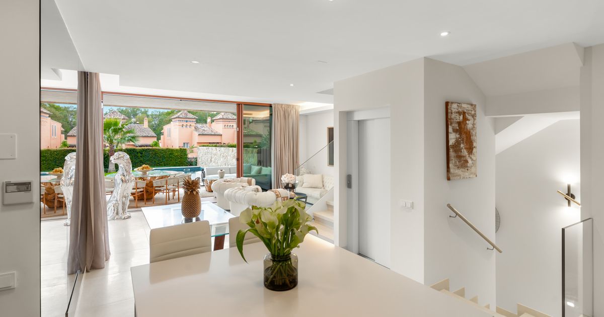 Semi Detached House in Marbella Golden Mile, The Collection, Marbella Golden Mile, 12/12
