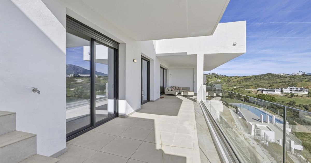 Apartament na środkowym piętrze w La Cala Golf, La Cala Golf, 3/12