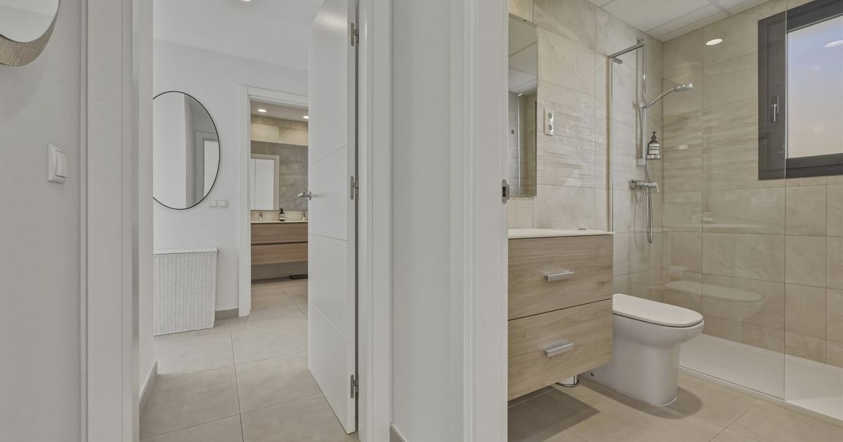 Apartament na środkowym piętrze w La Cala Golf, La Cala Golf, 10/12